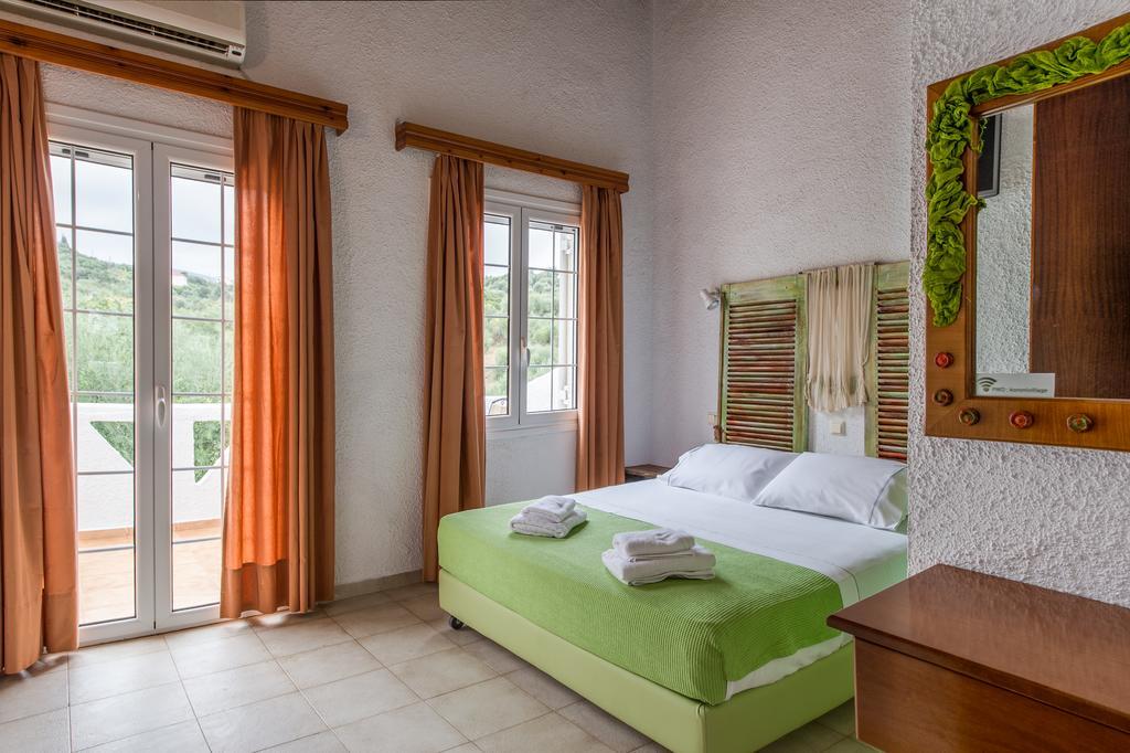 Koroni Village Kültér fotó