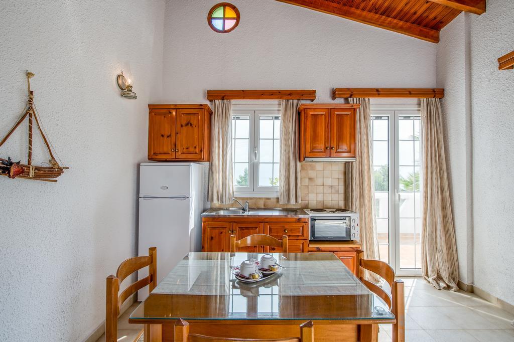 Koroni Village Kültér fotó